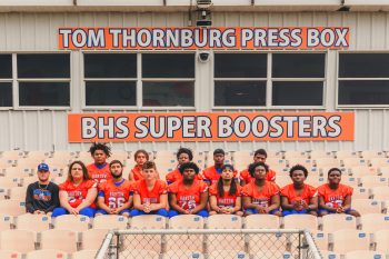 outdoor football team photo in bartow florida